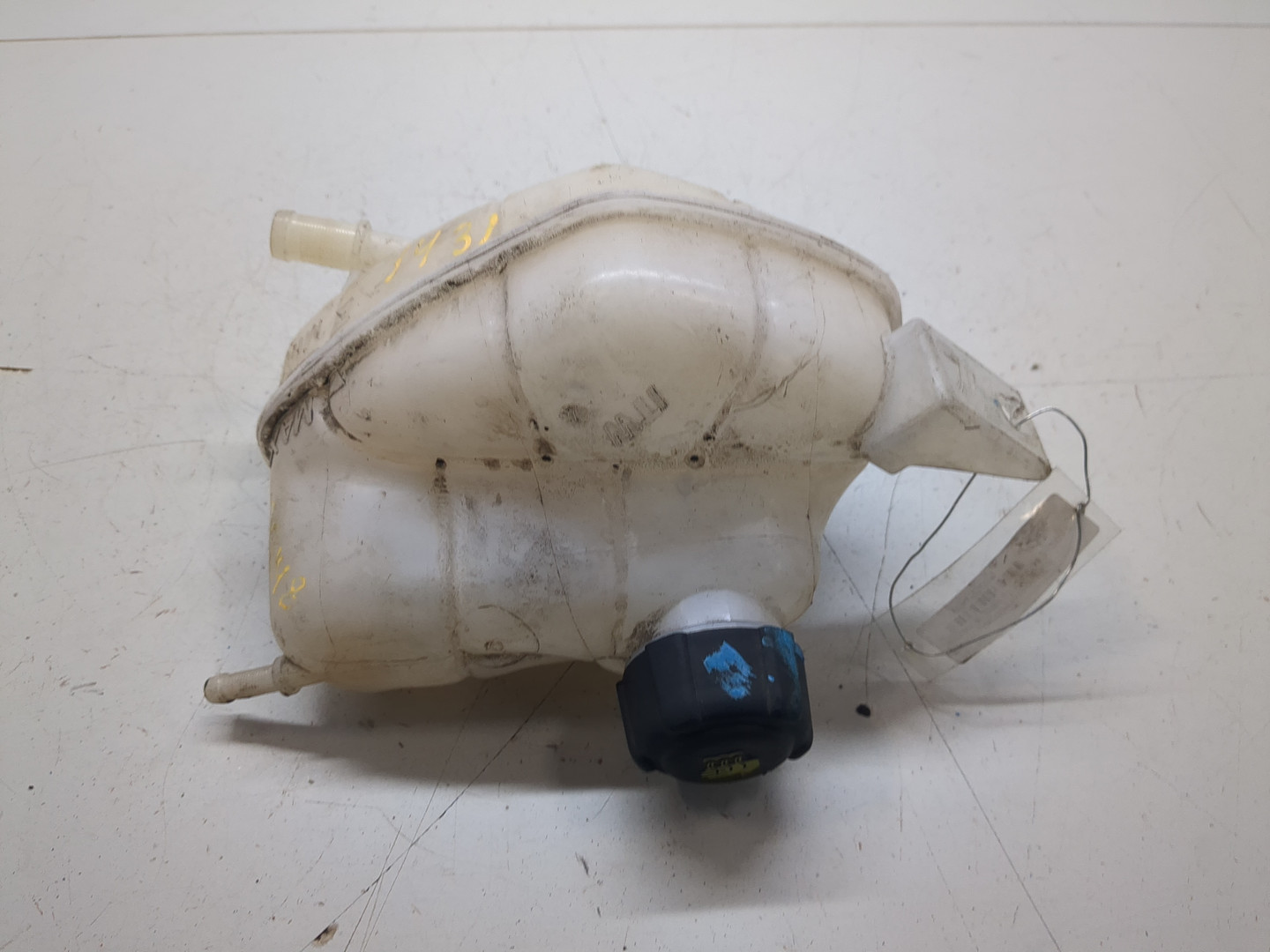 Бачок расширительный