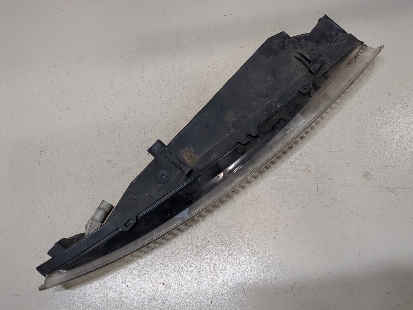 Повторитель на крыло правый