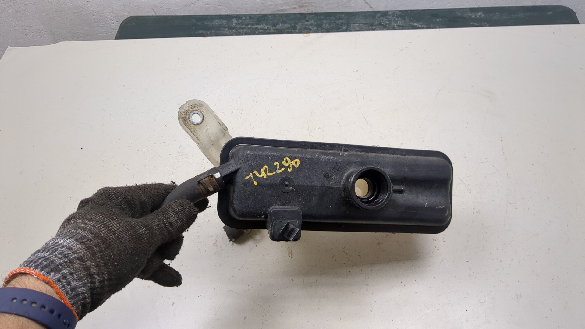 Бачок расширительный