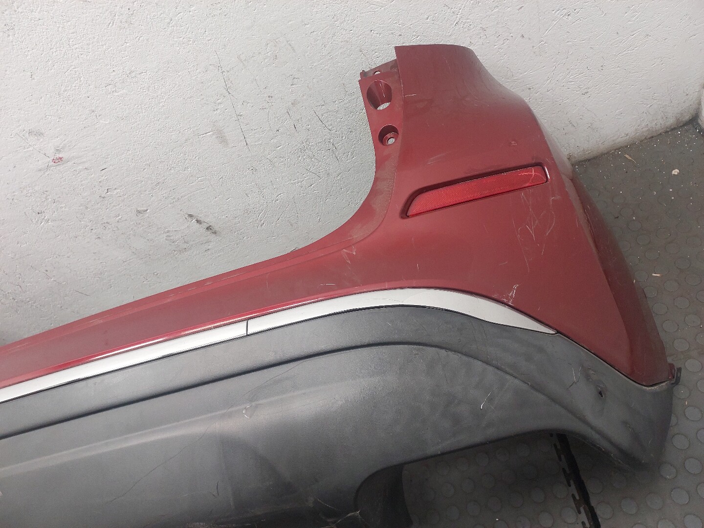 Бампер задний