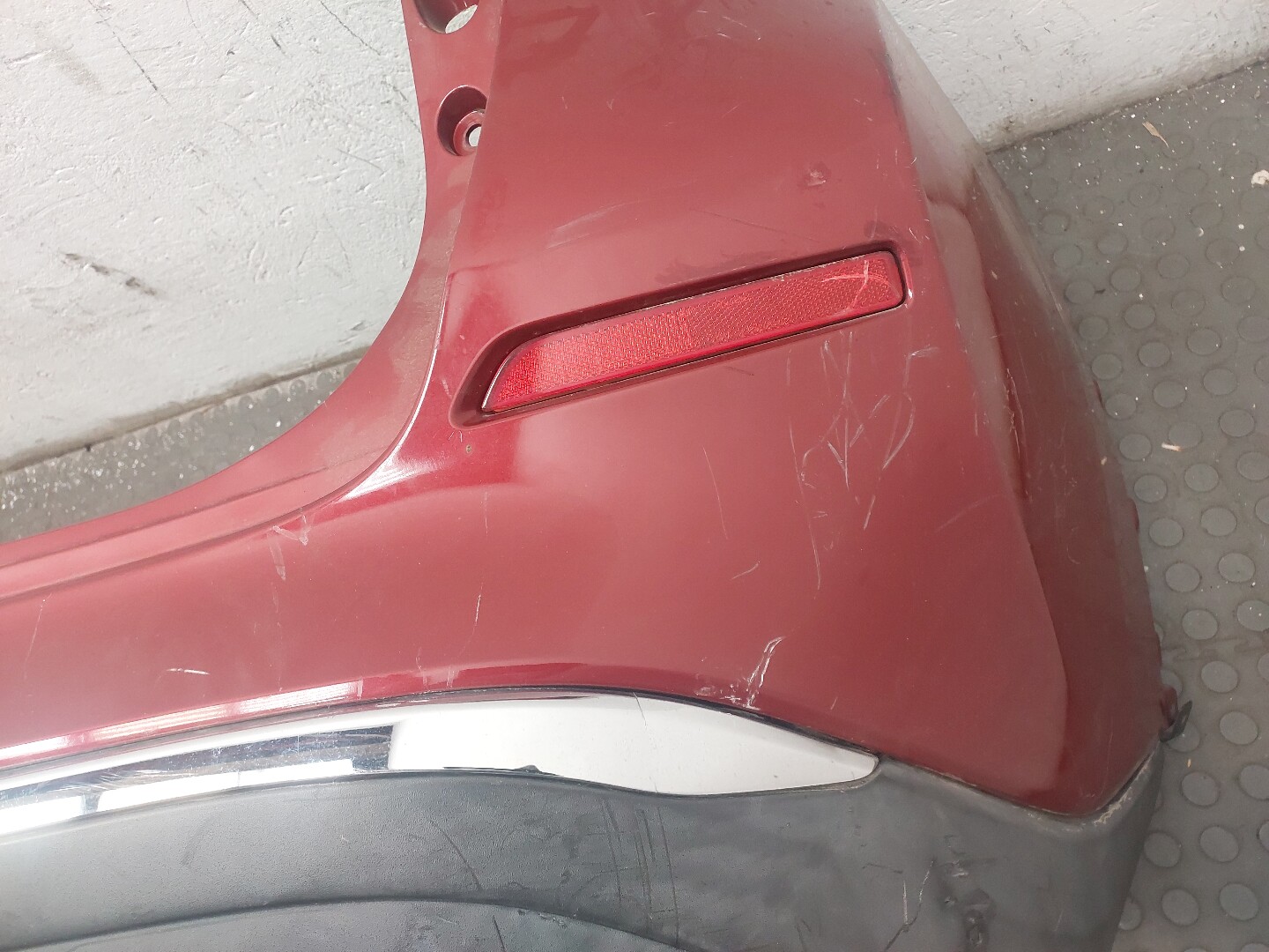 Бампер задний