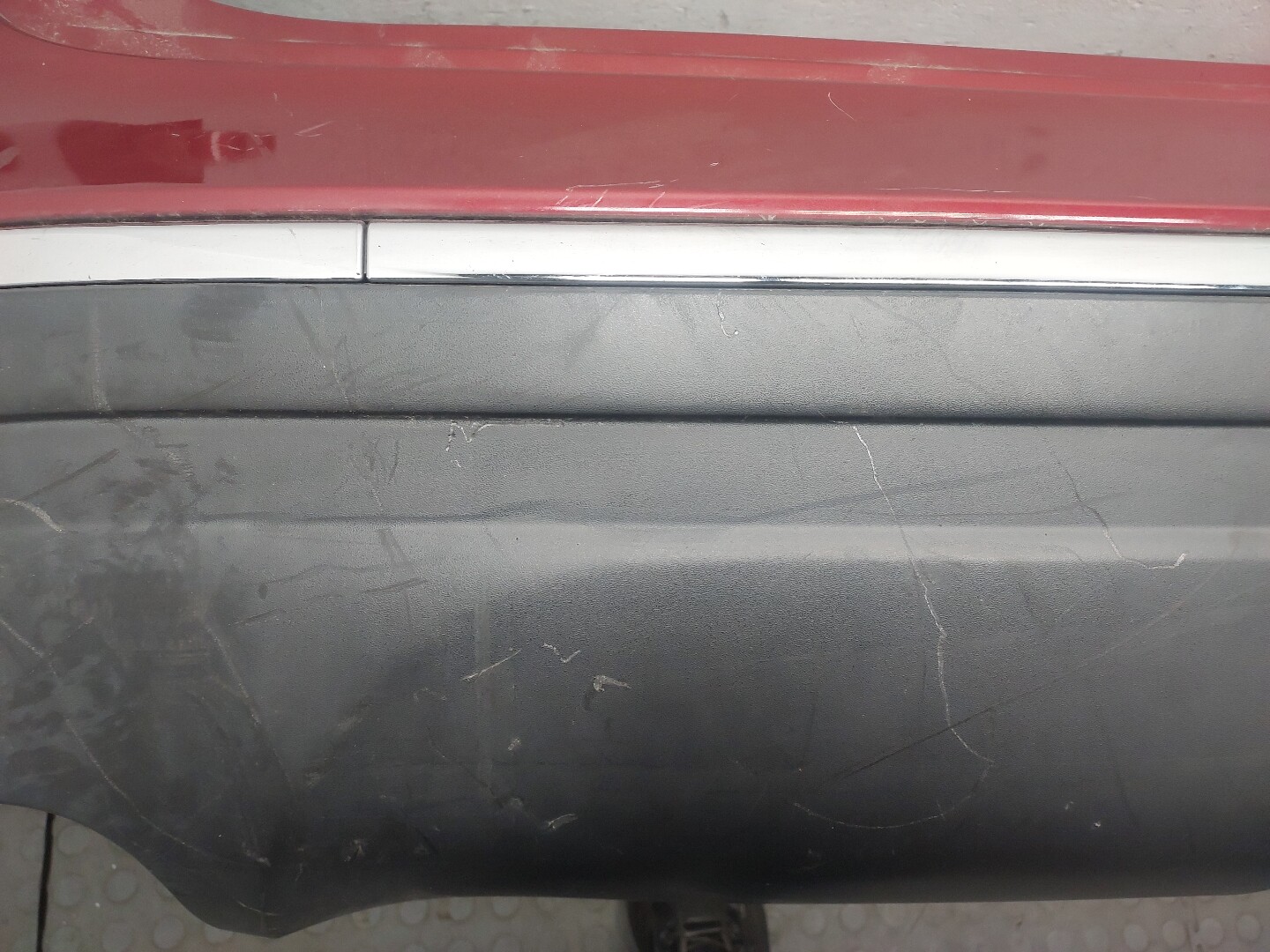 Бампер задний