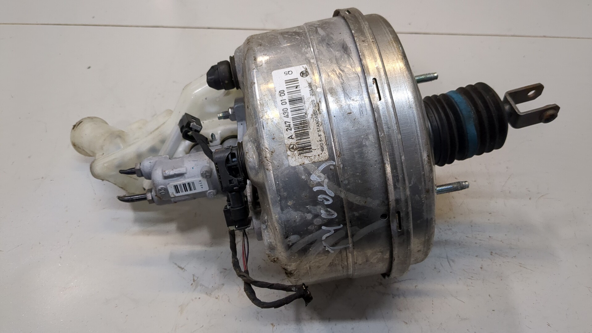 Цилиндр тормозной главный