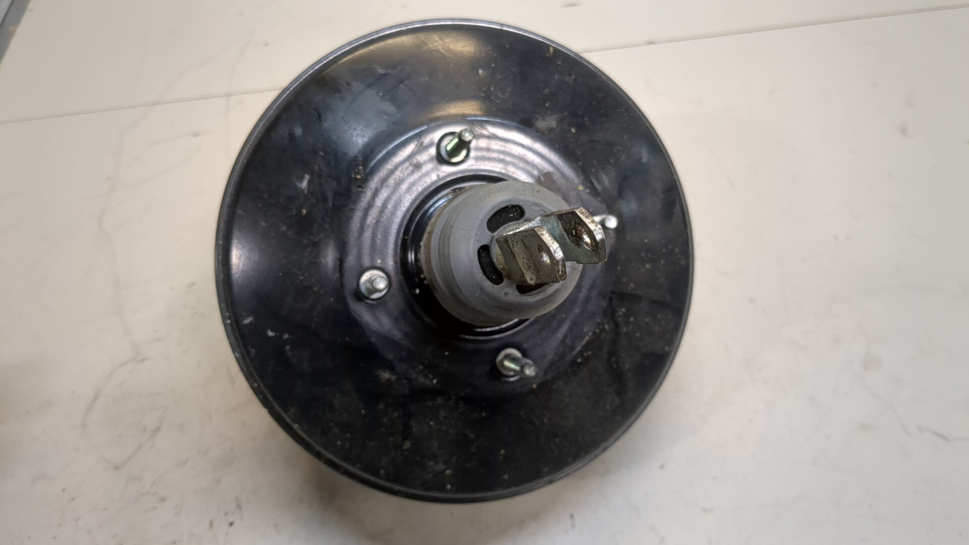 Усилитель тормозов вакуумный