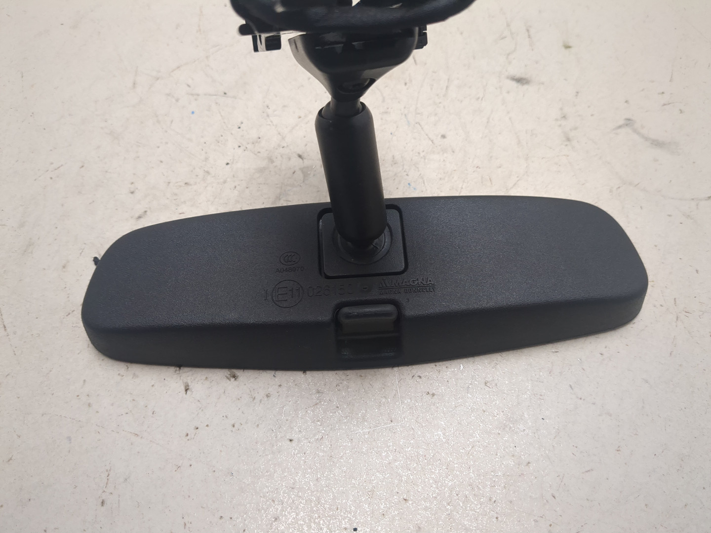 Зеркало заднего вида