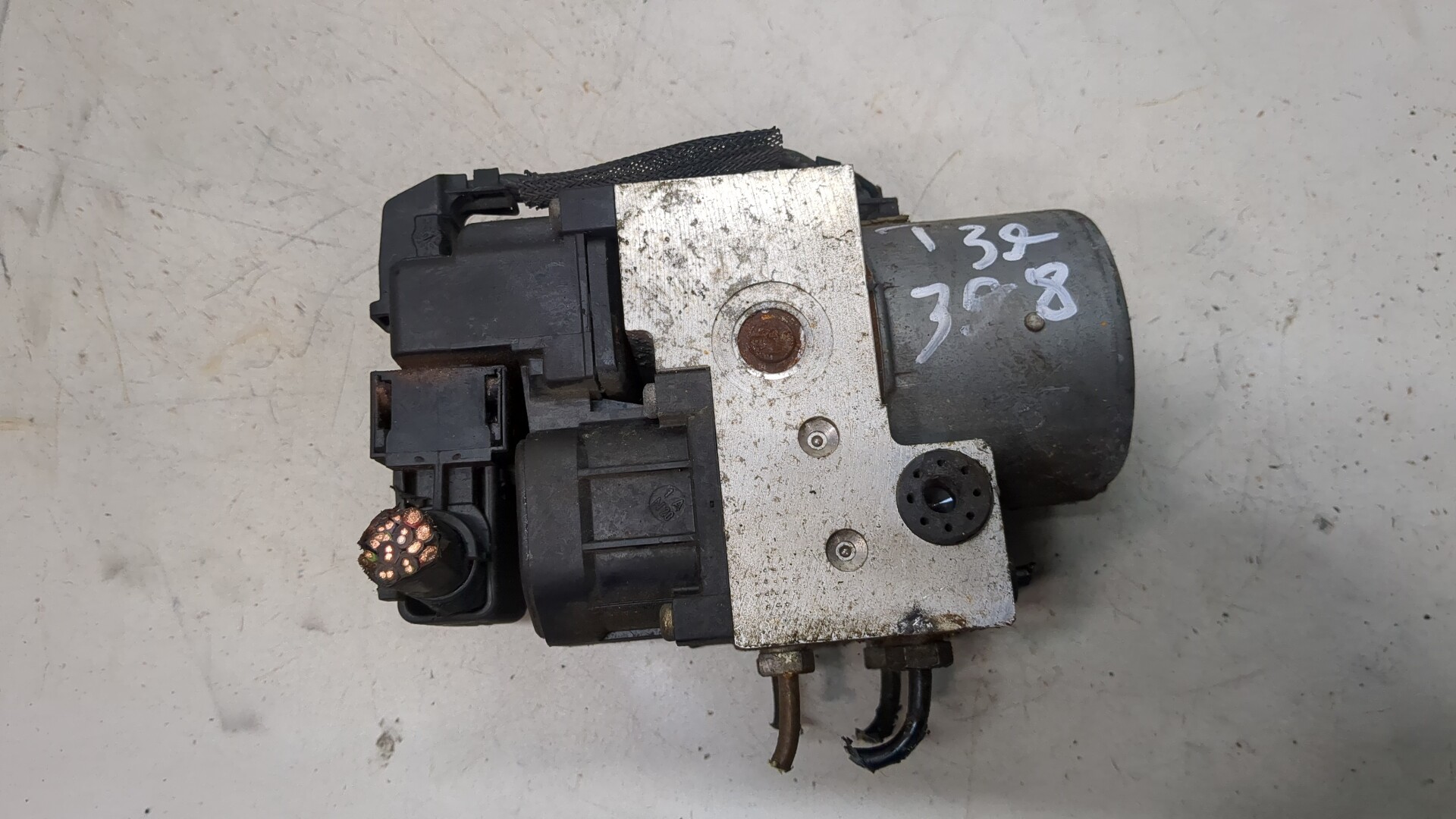 Блок ABS (насос)