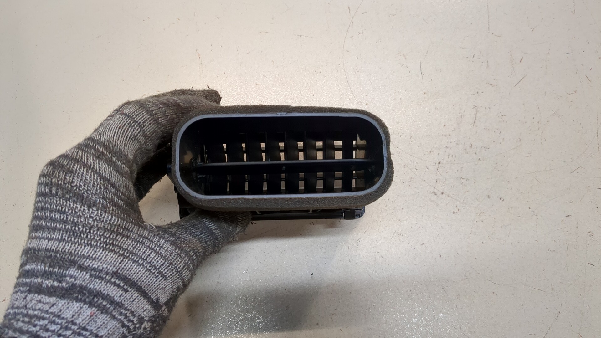 Дефлектор воздушный