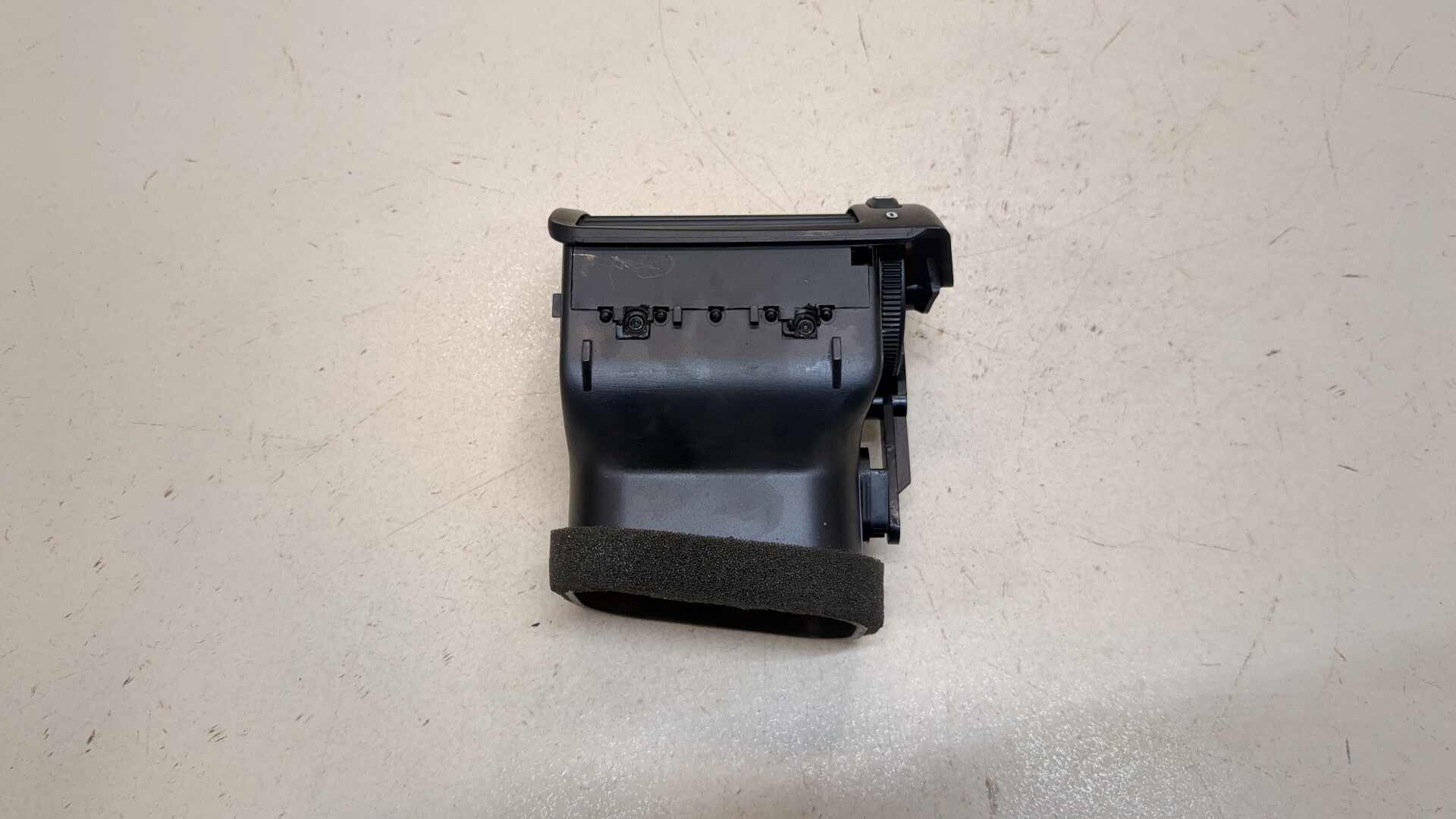 Дефлектор воздушный