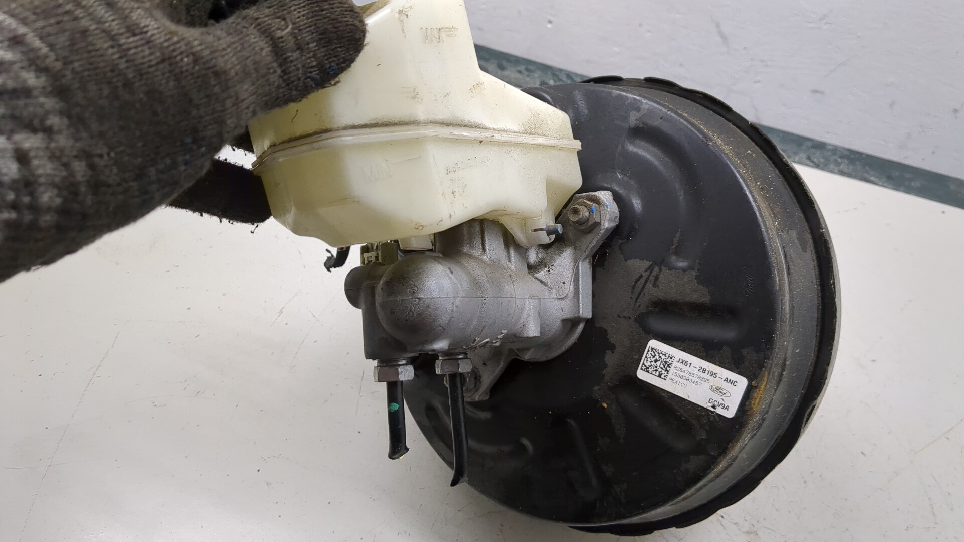 Цилиндр тормозной главный