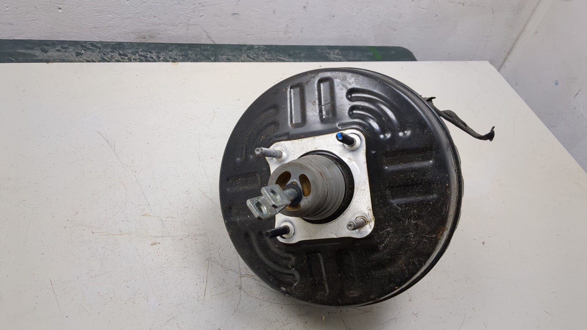 Цилиндр тормозной главный