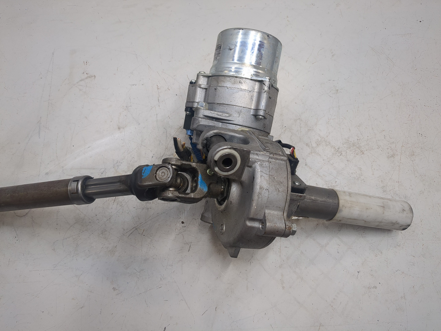 Серводвигатель рулевой рейки