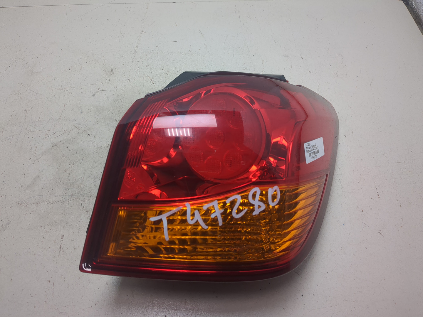 Фонарь задний правый