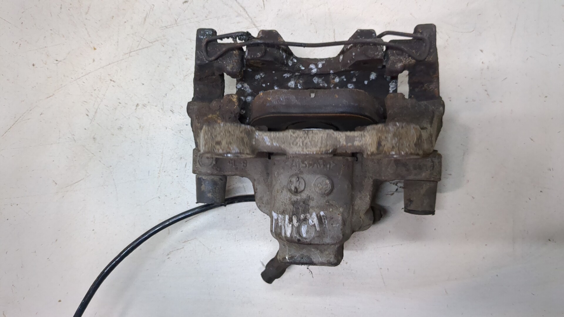 Суппорт задний правый