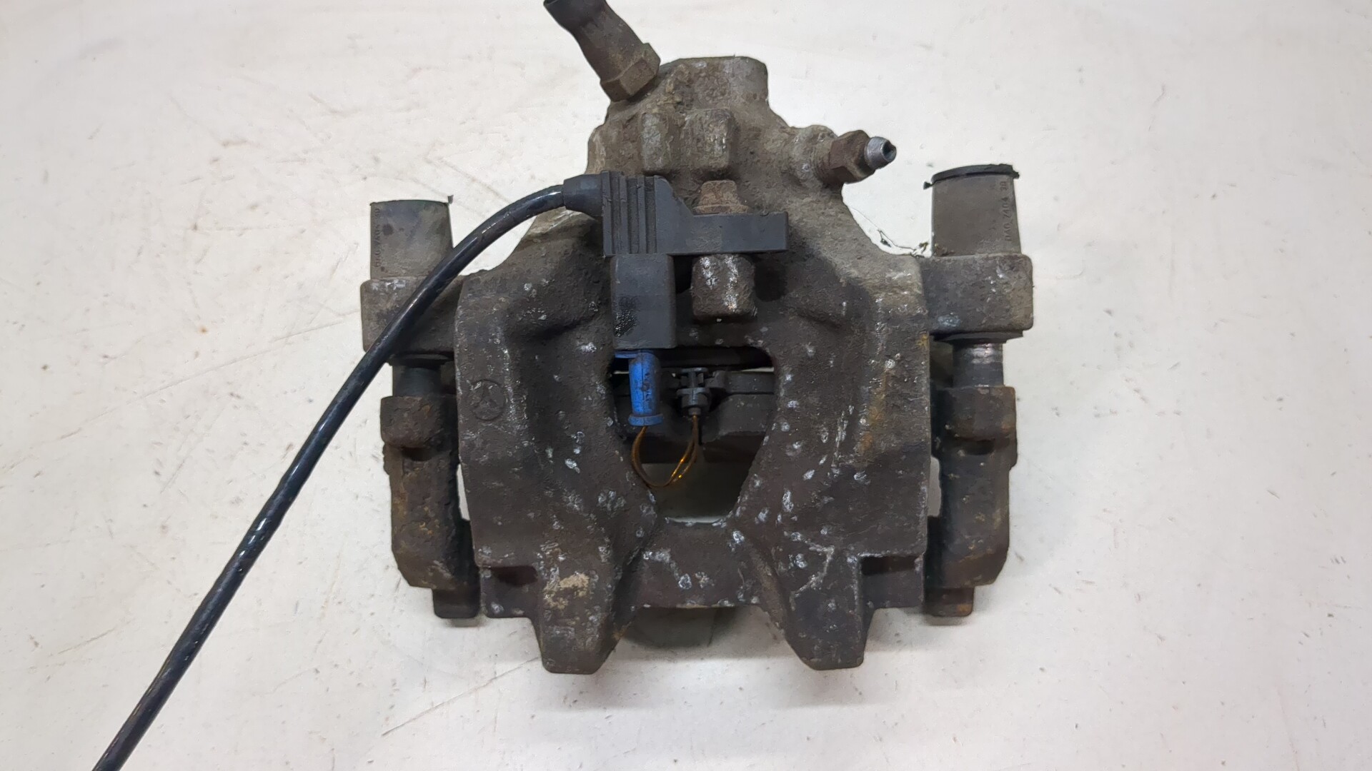 Суппорт задний правый