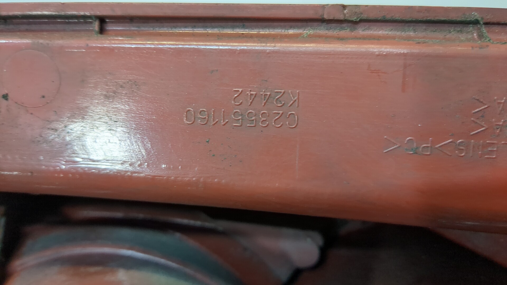 Фонарь задний левый