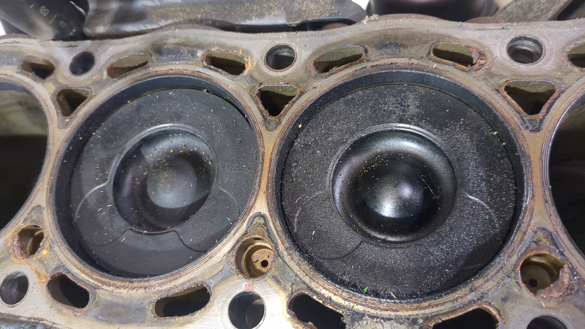 Блок двигателя