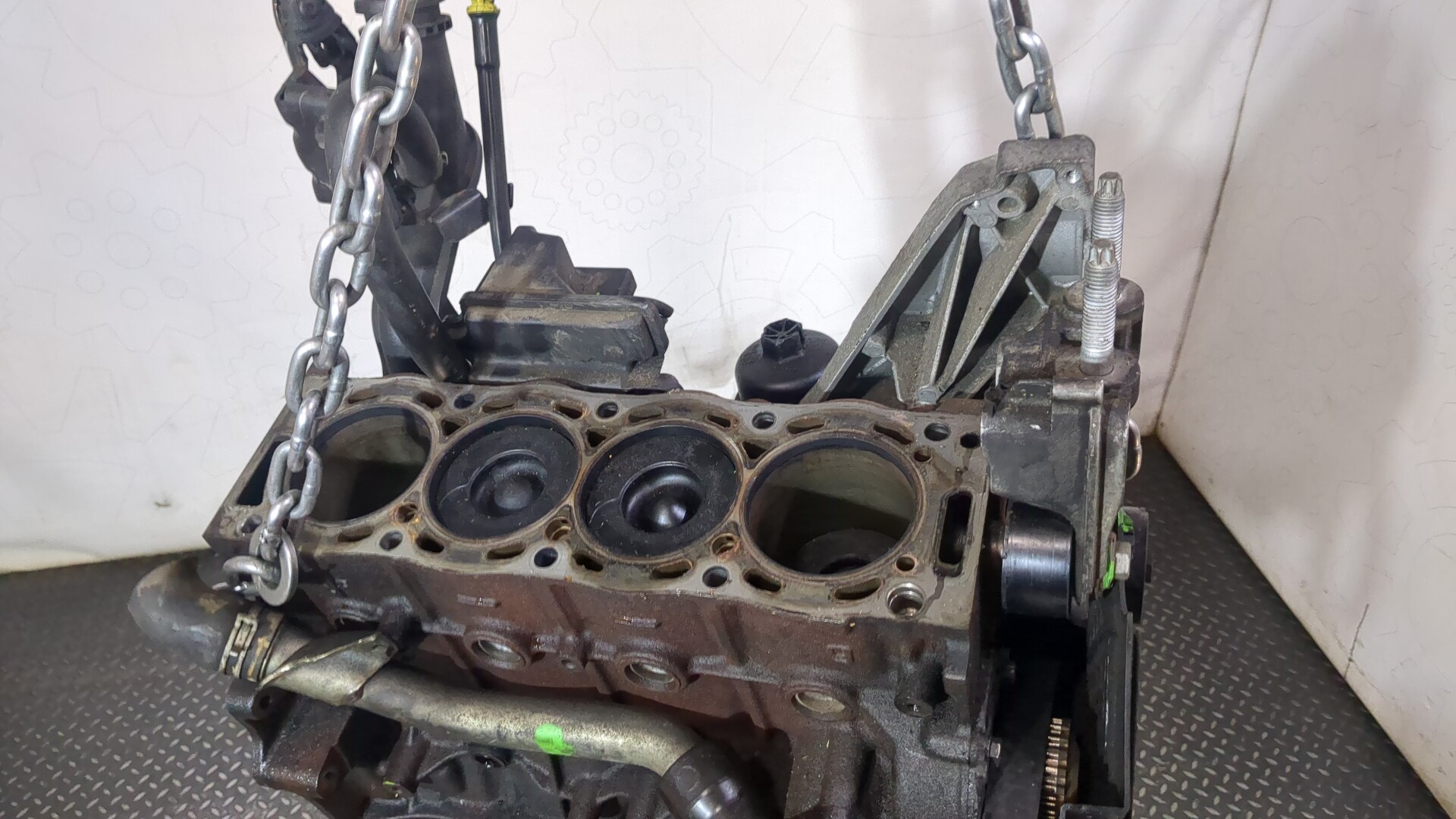 Блок двигателя