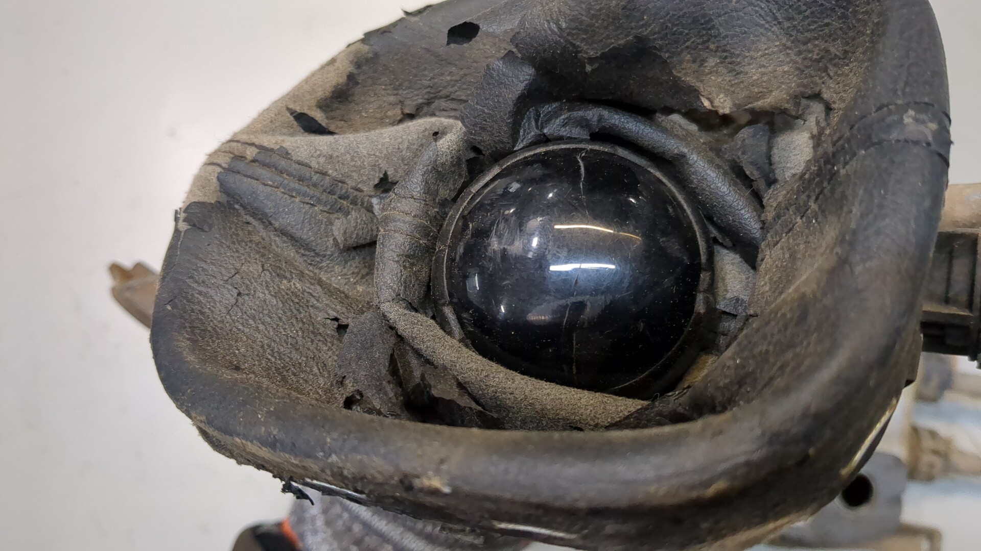 Кулиса МКПП / АКПП