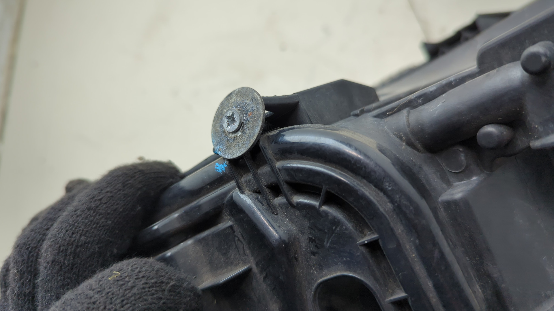 Фара правая