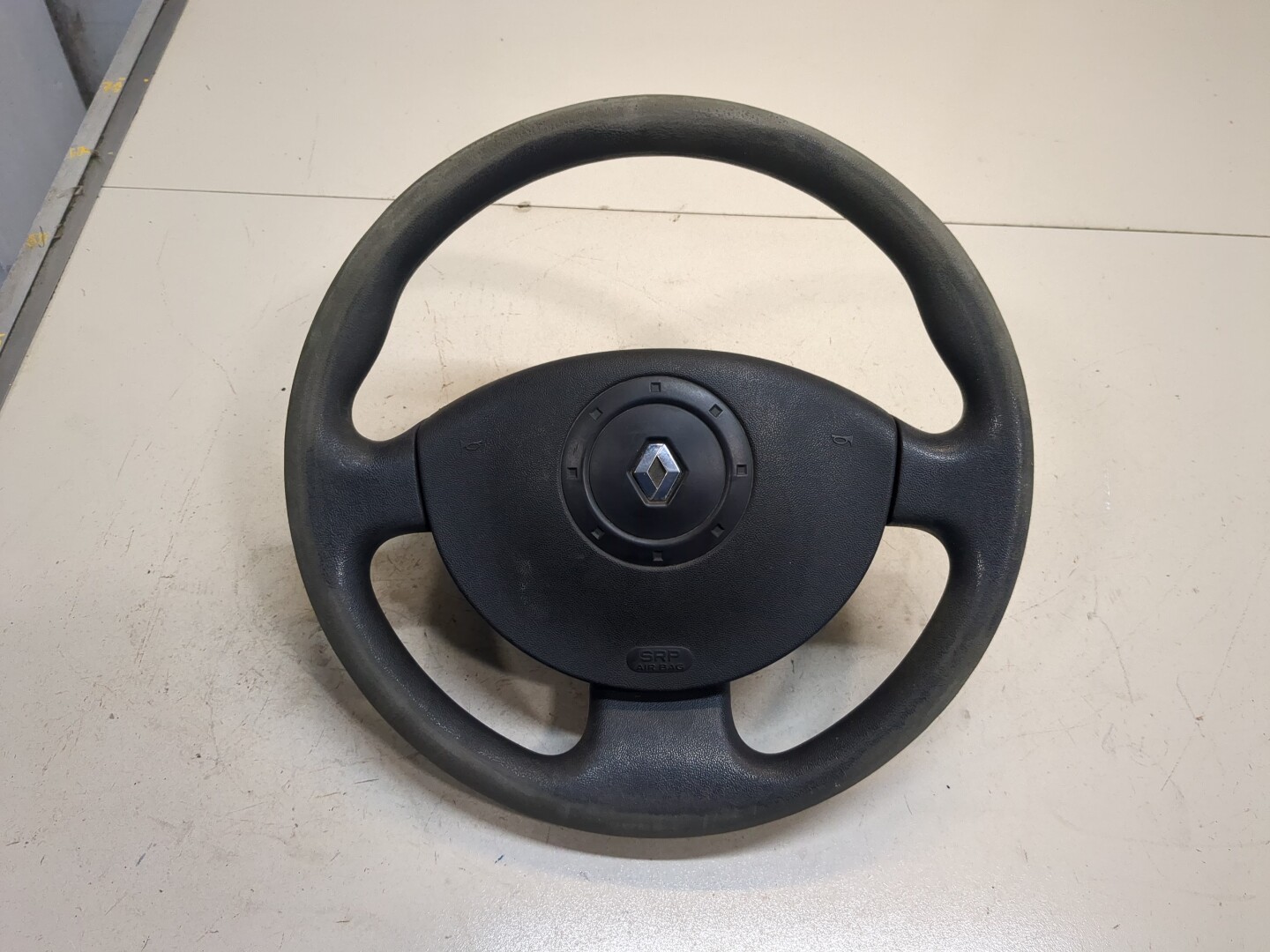 Рулевое колесо (руль)