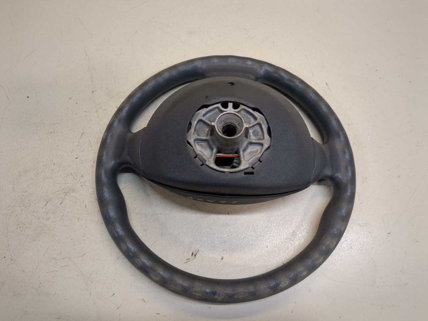 Рулевое колесо (руль)