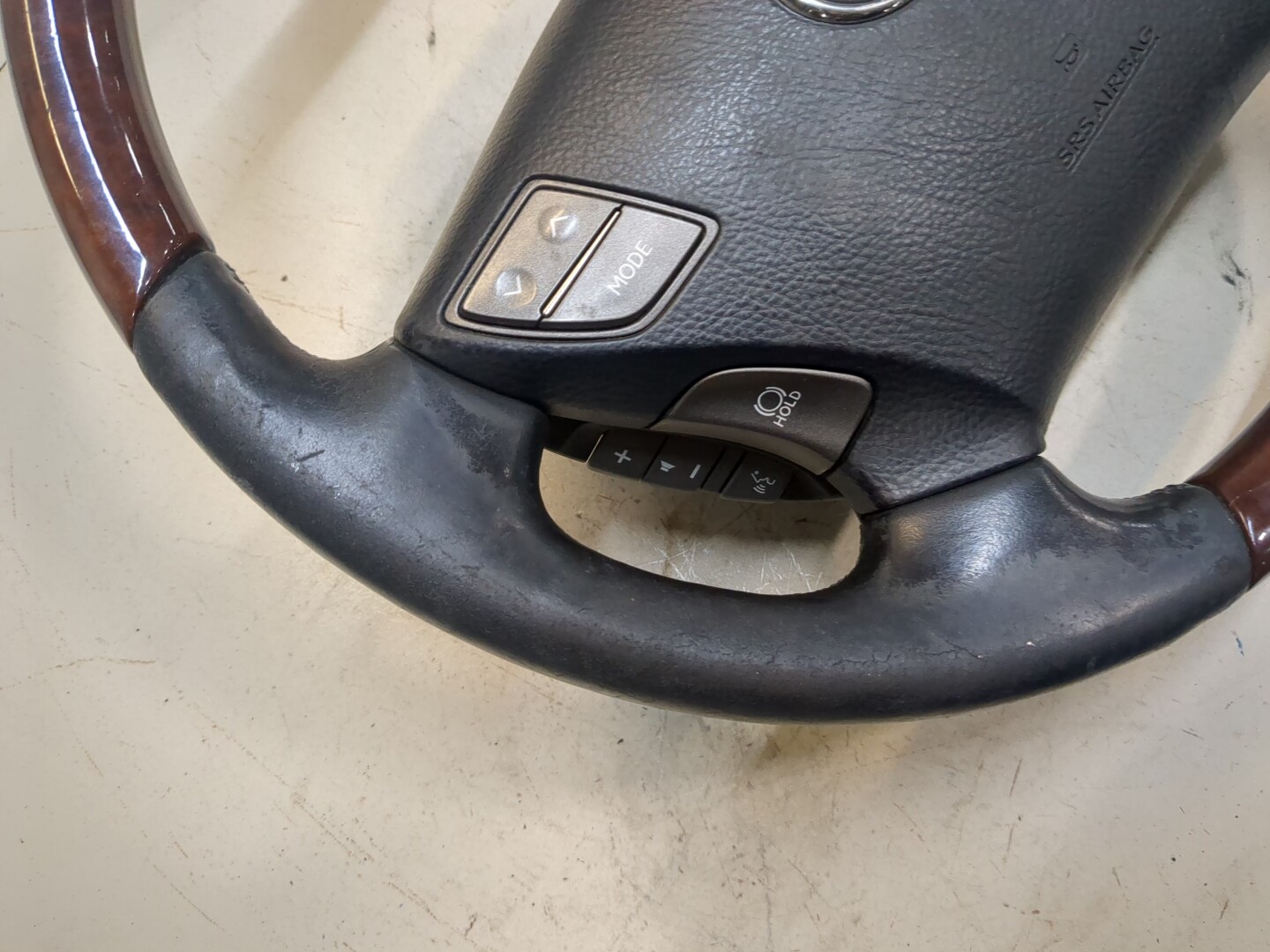 Рулевое колесо (руль)