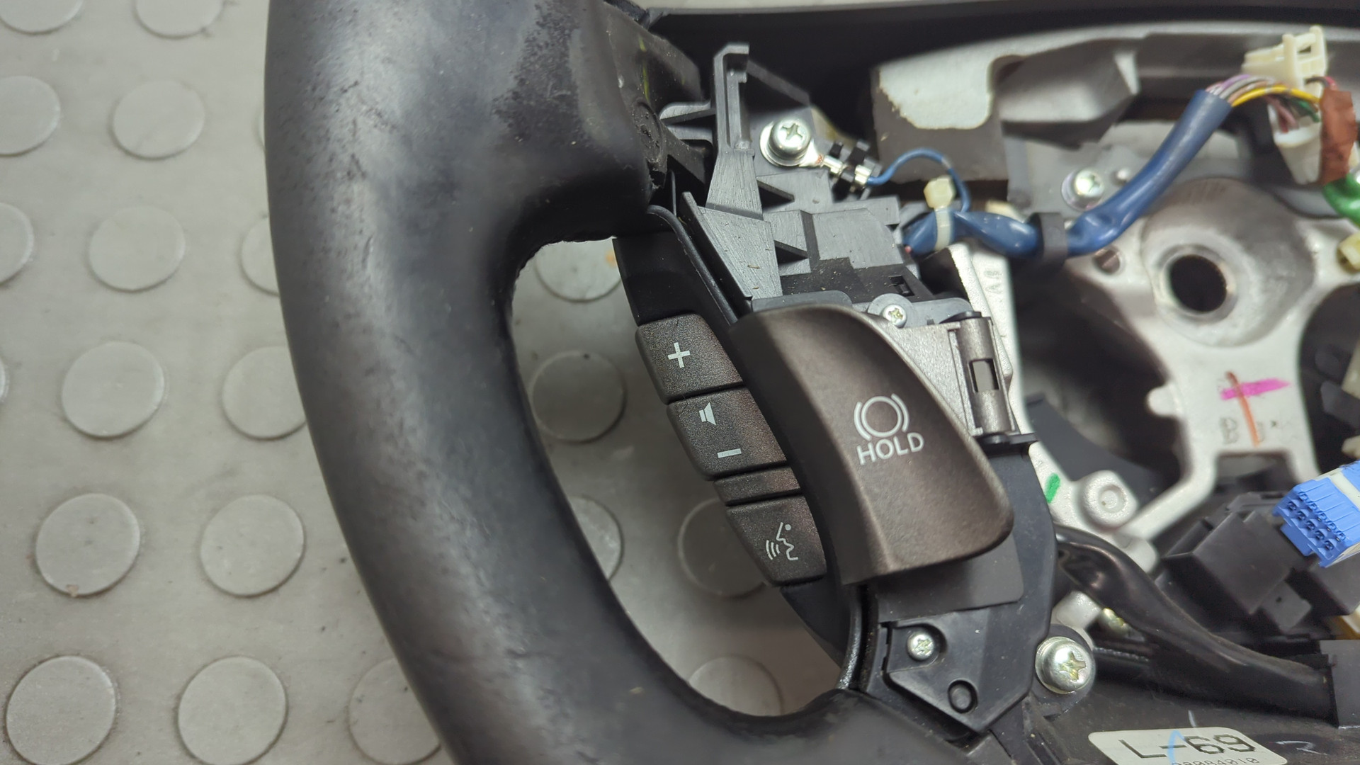 Рулевое колесо (руль)