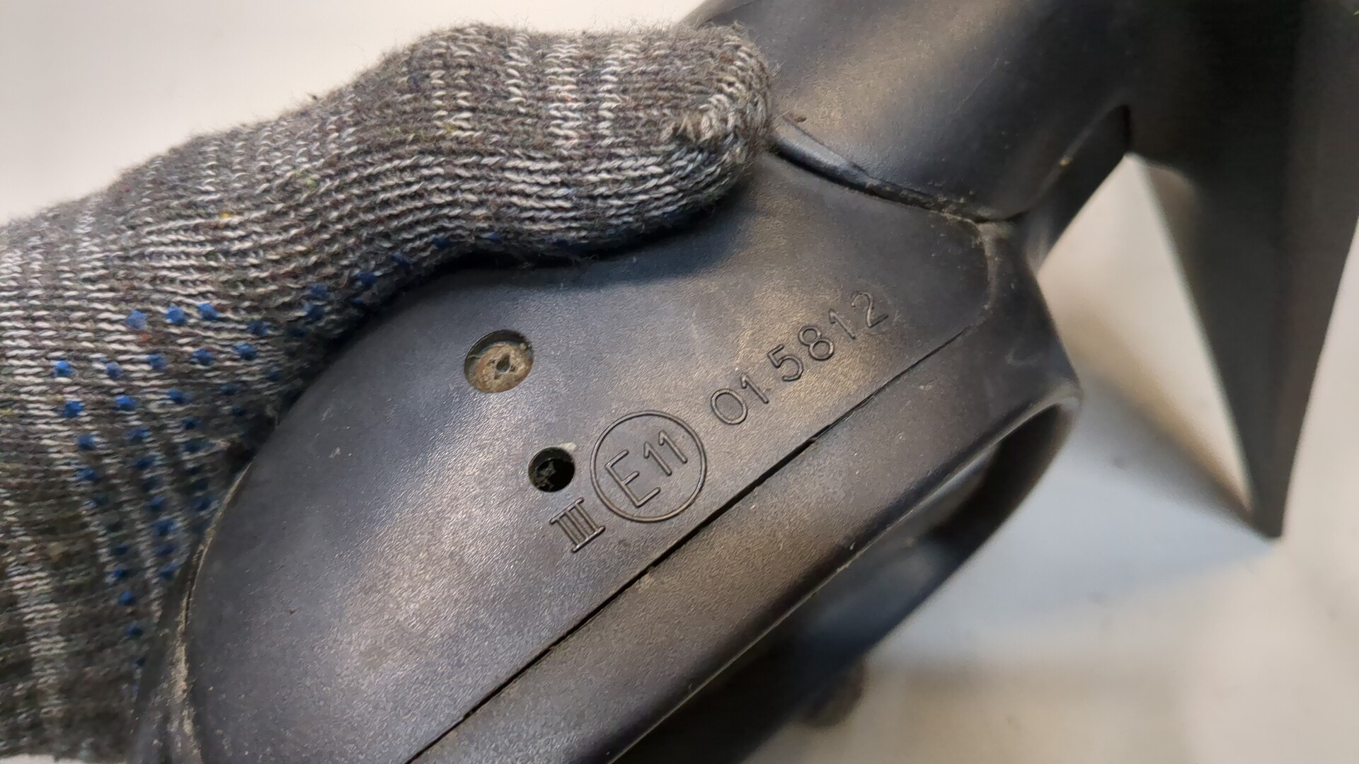 Зеркало правое электрическое