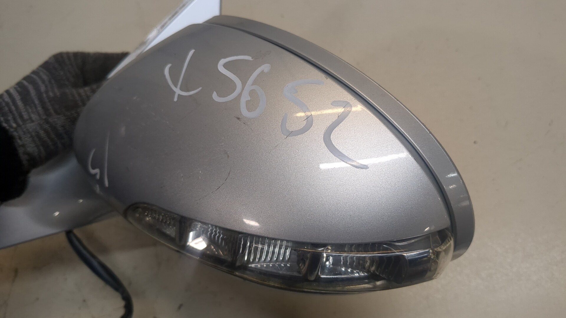 Зеркало левое электрическое