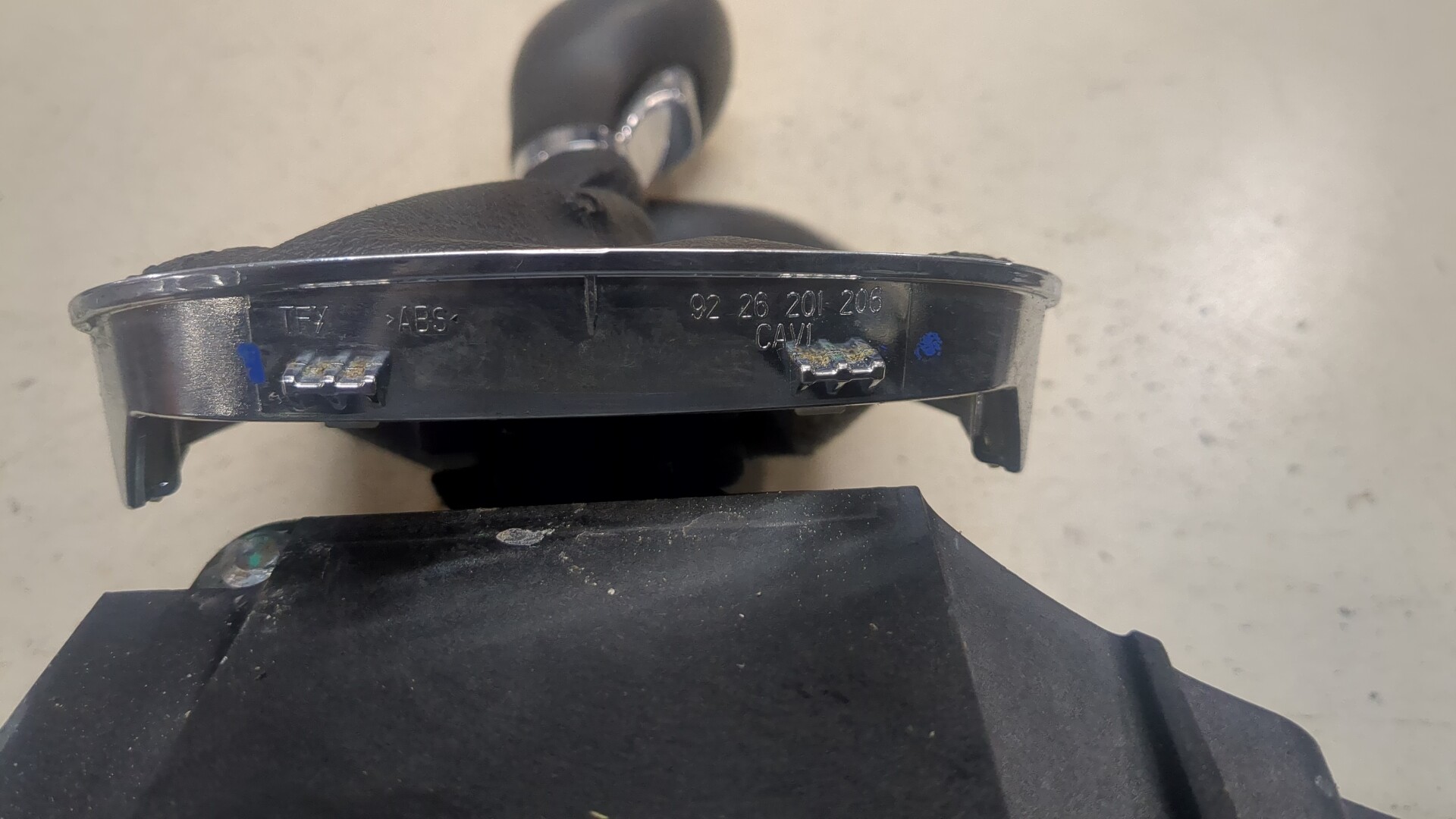 Кулиса МКПП / АКПП