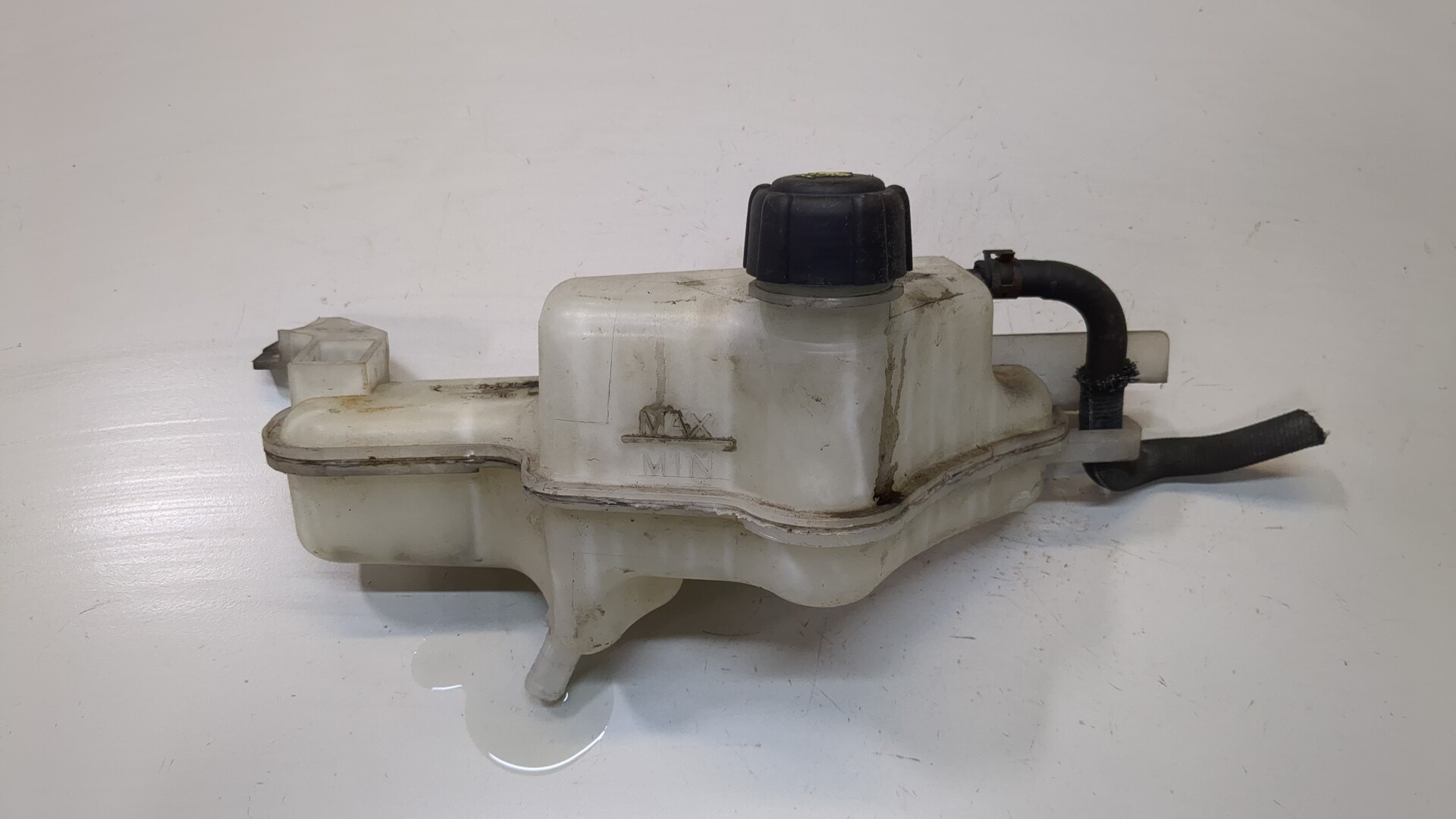 Бачок расширительный