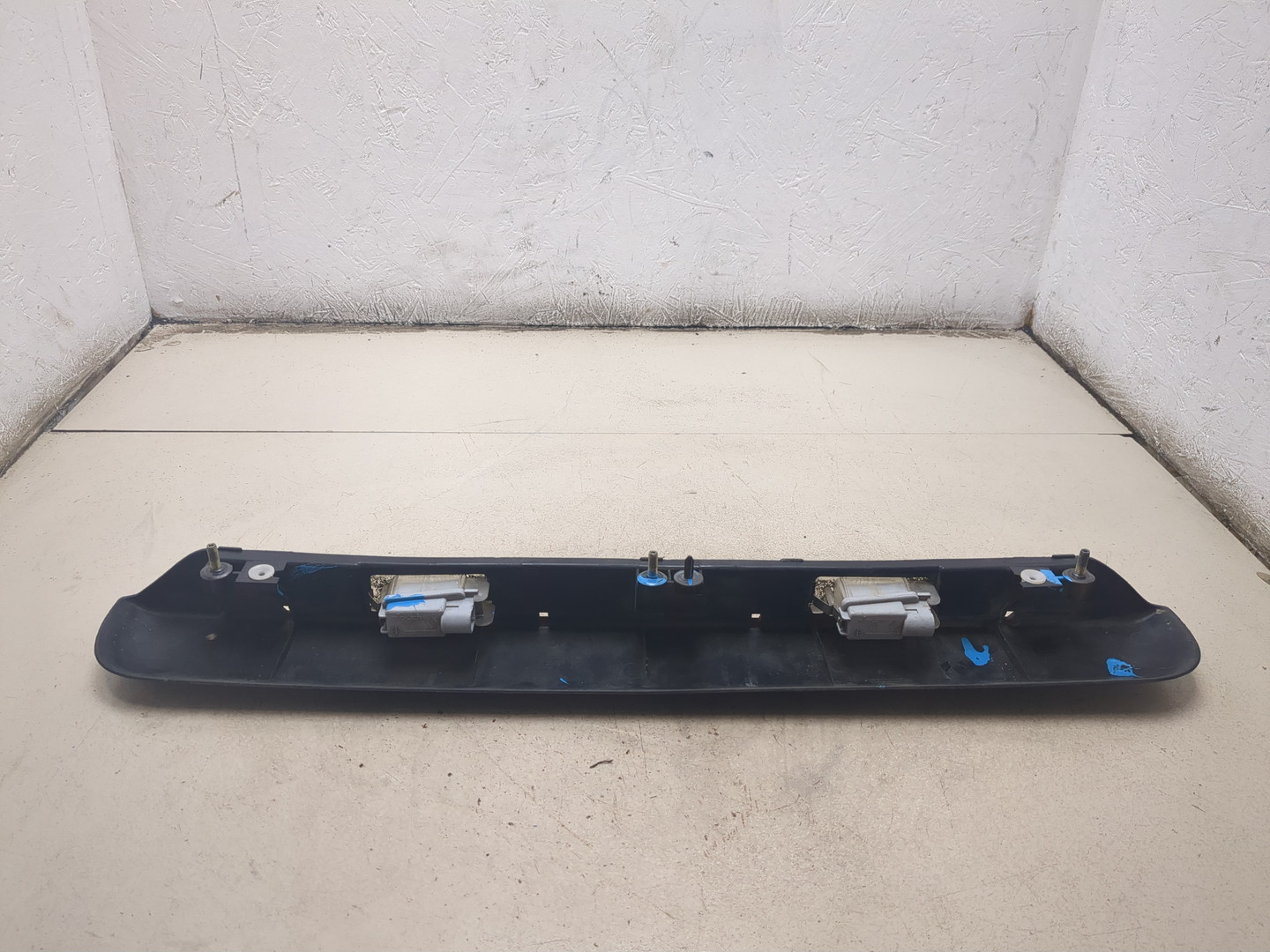 Фонарь подсветки номера