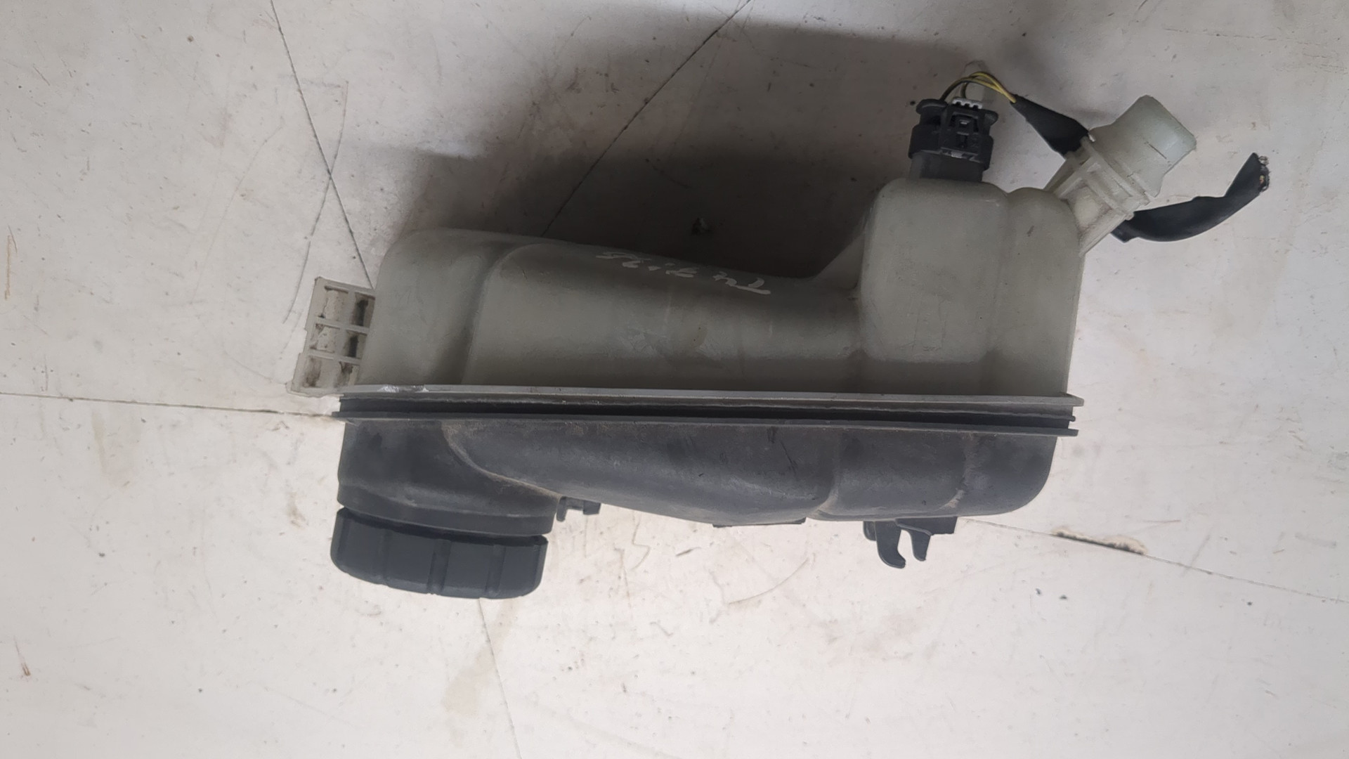 Бачок расширительный