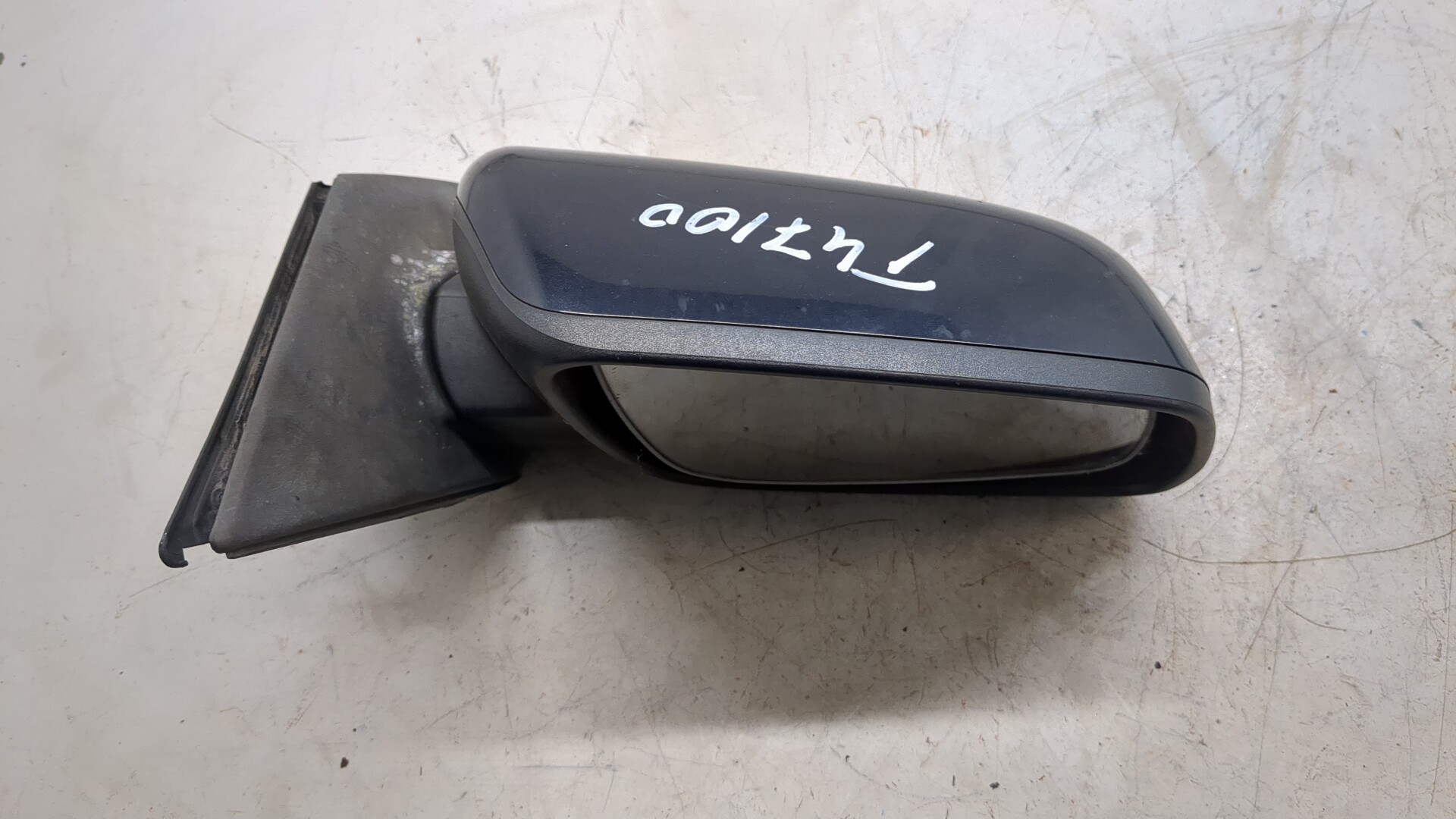 Зеркало правое электрическое