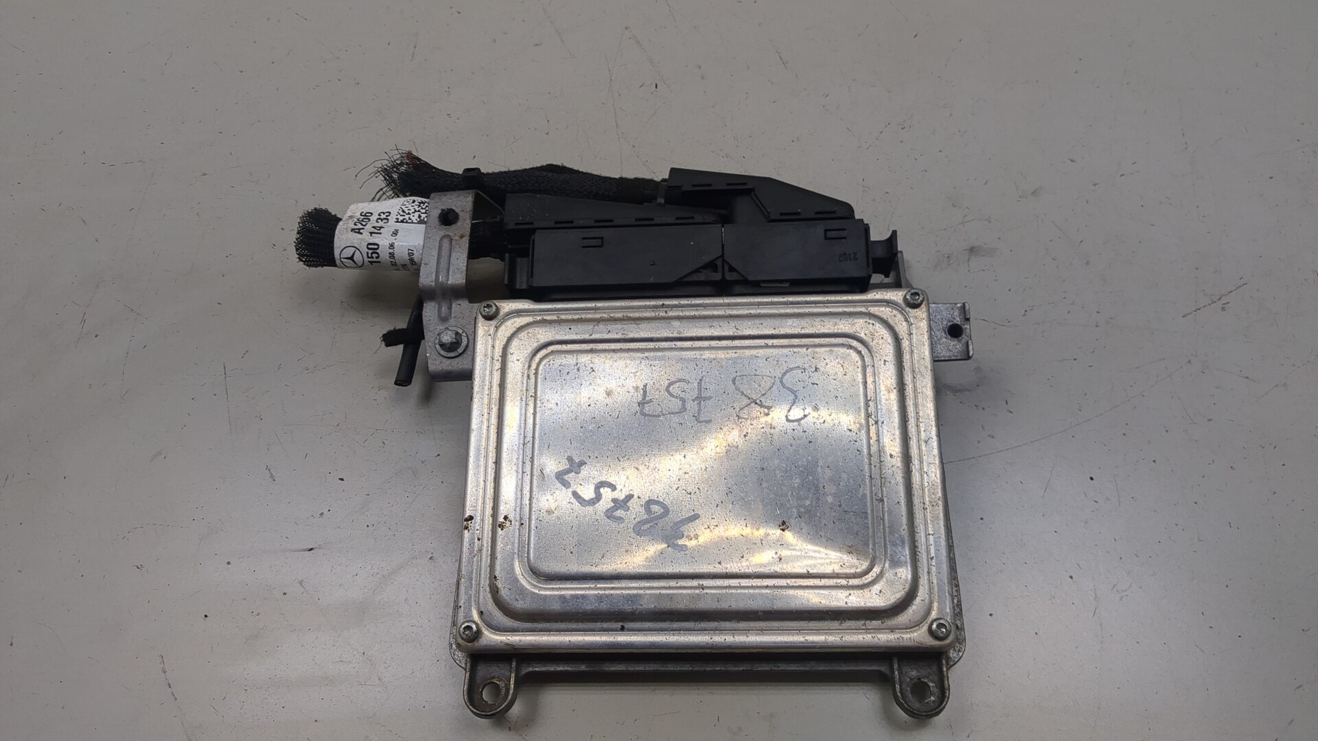 Блок управления двигателем