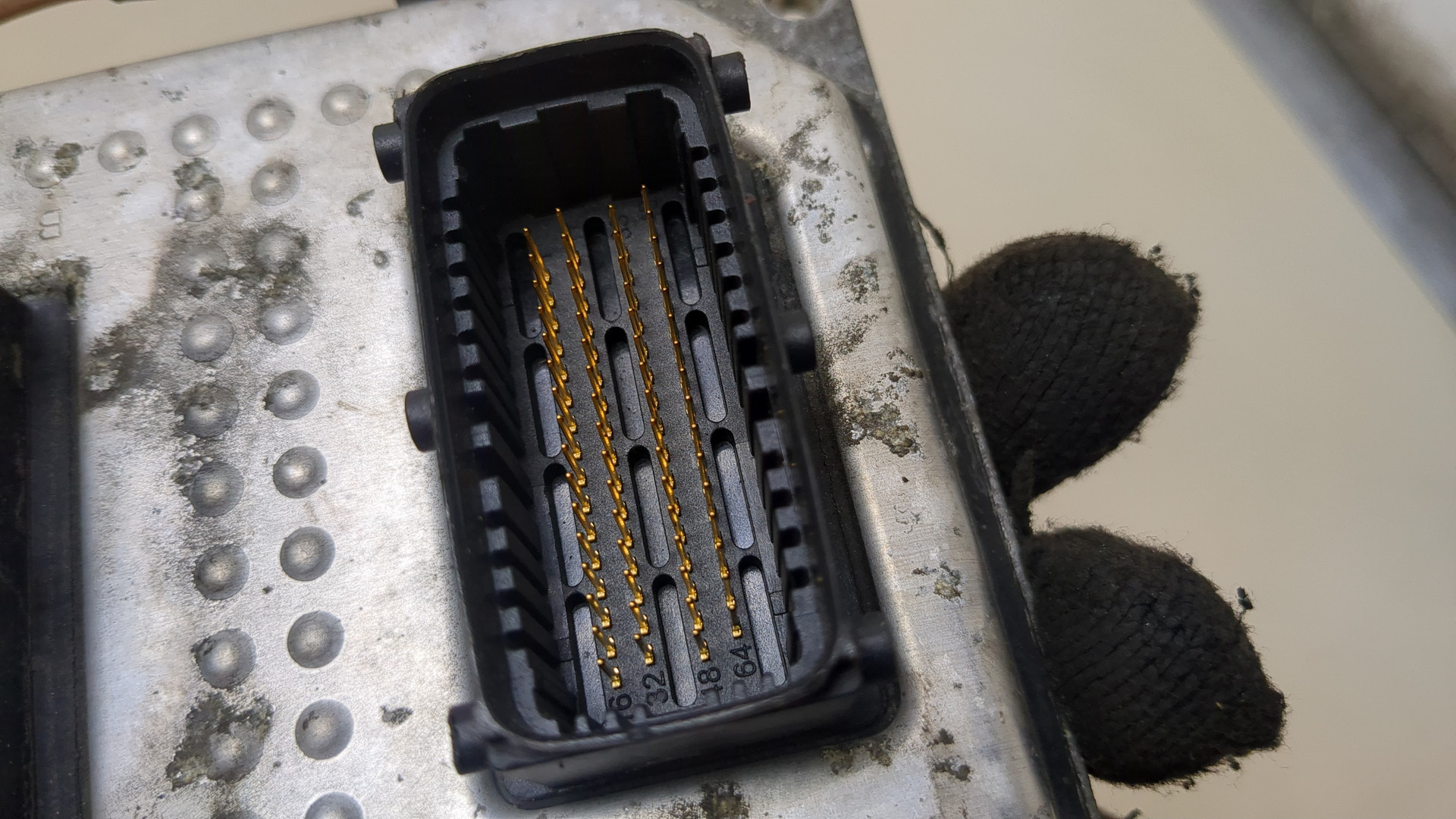 Блок управления двигателем