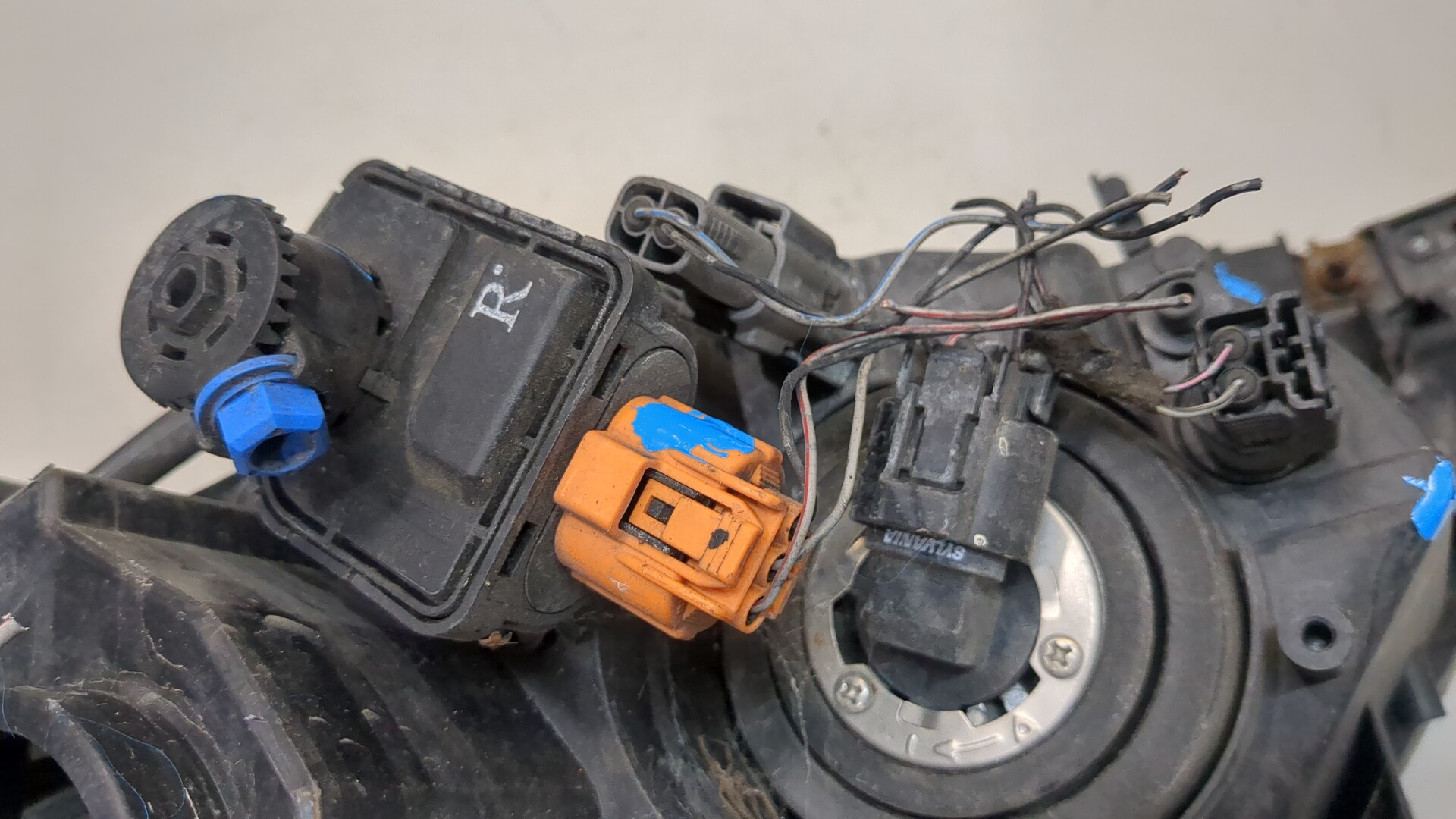 Фара правая