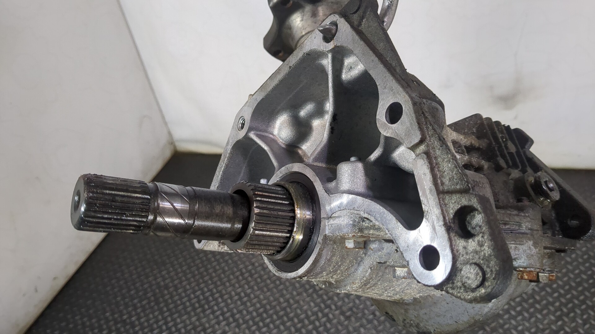 Коробка раздаточная