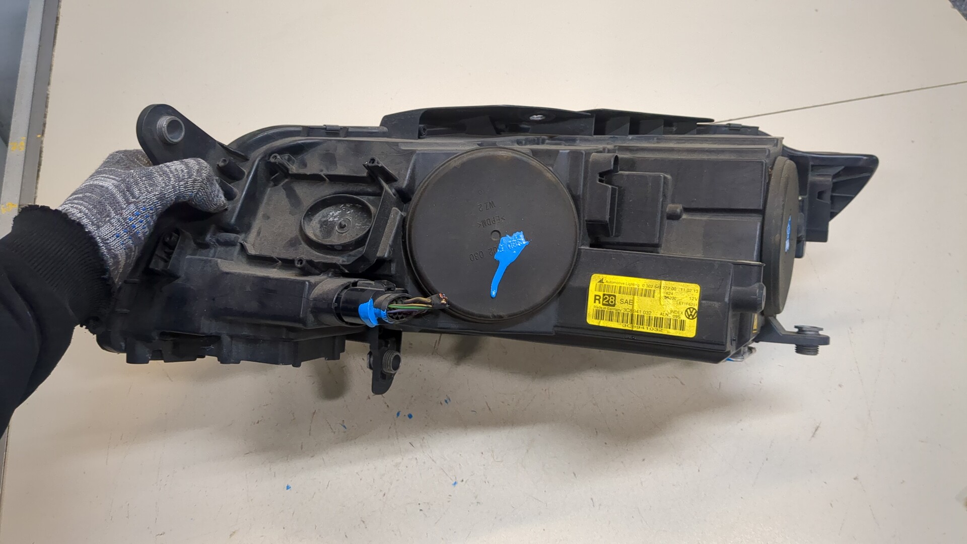 Фара правая