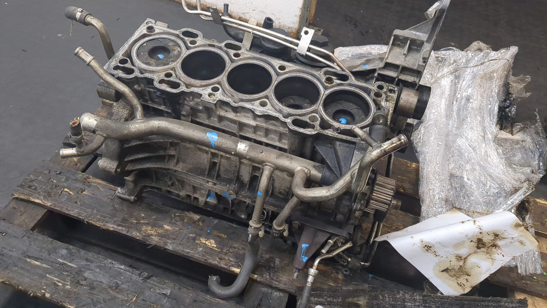 Блок двигателя