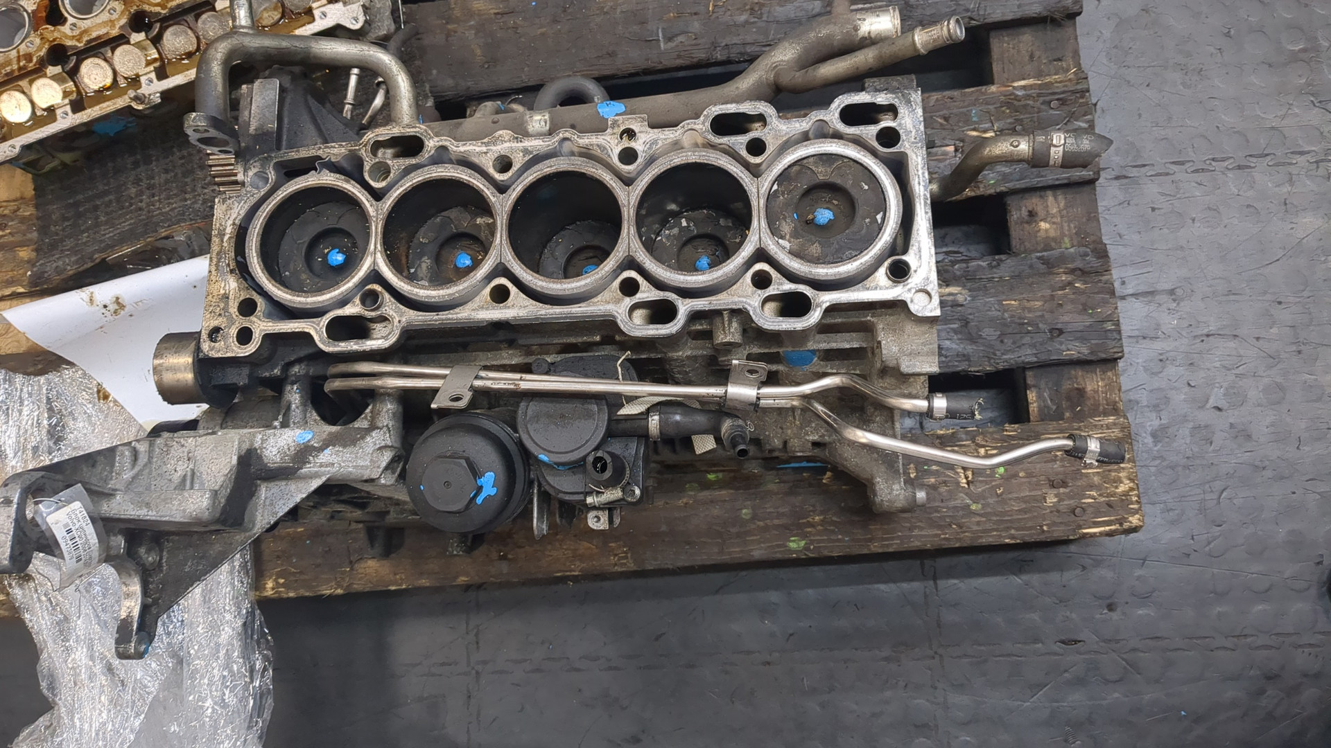 Блок двигателя