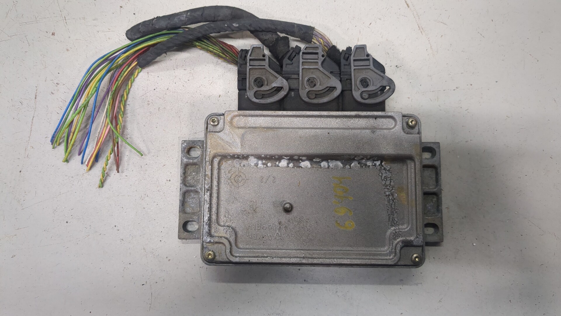 Блок управления двигателем