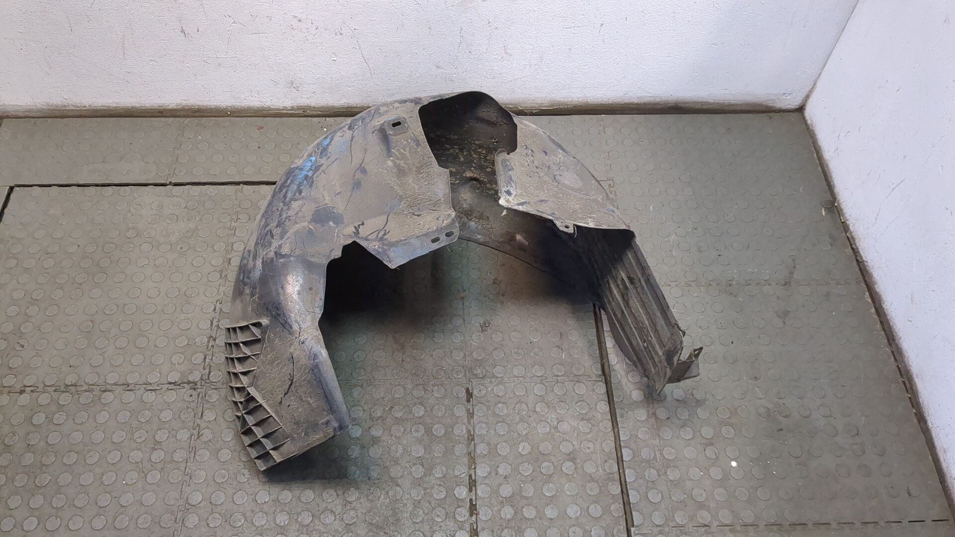 Локер задний левый