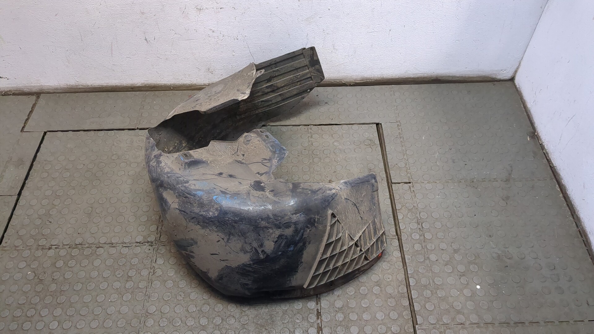 Локер задний левый