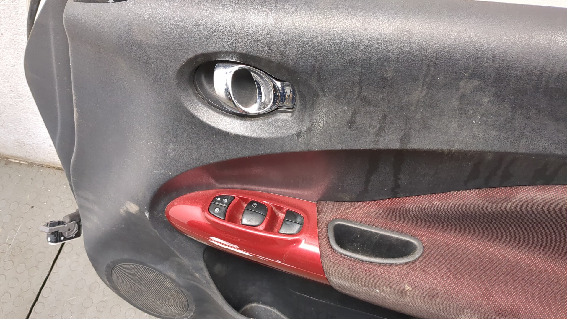 Дверь передняя правая