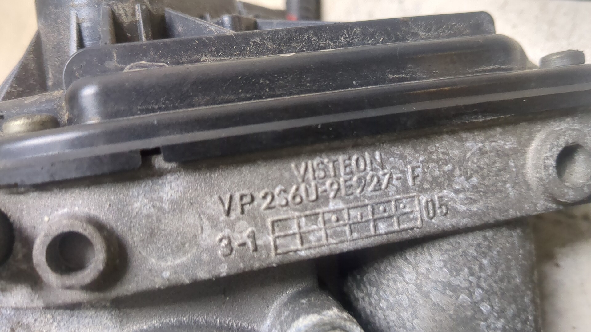 Заслонка дроссельная электрическая