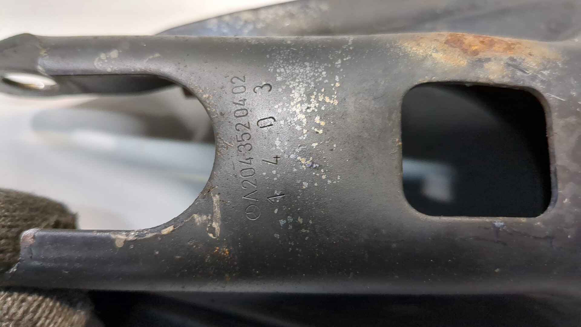 Рычаг задний