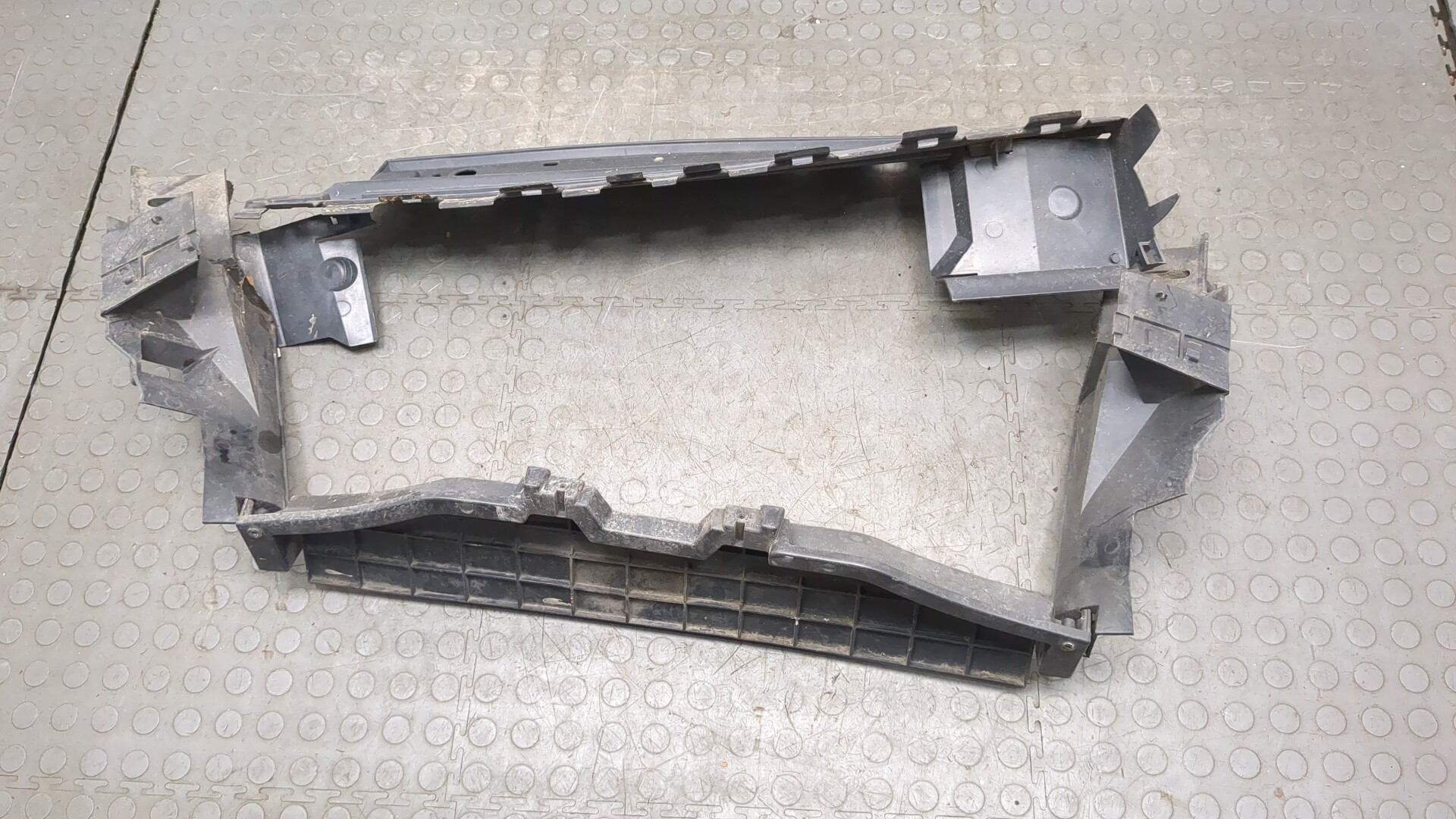 Диффузор вентилятора