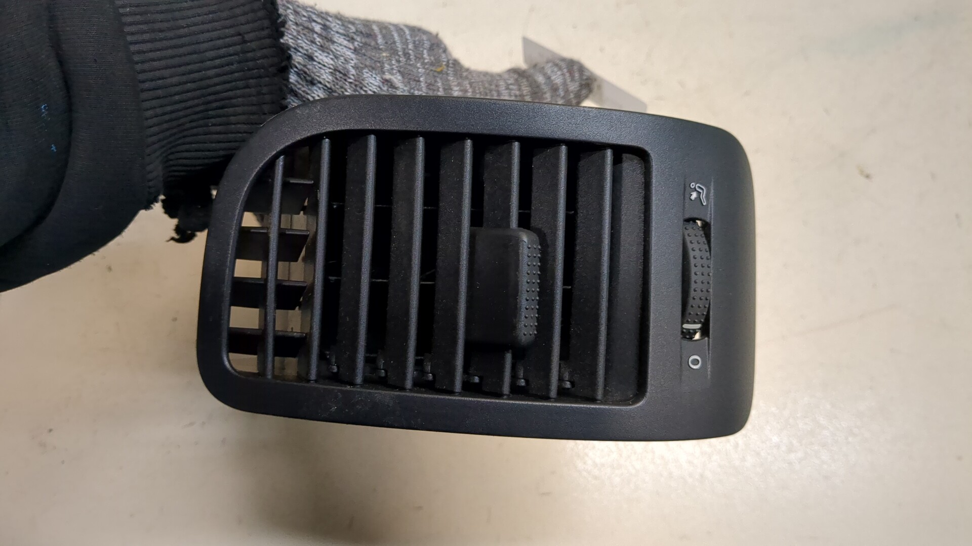 Дефлектор воздушный