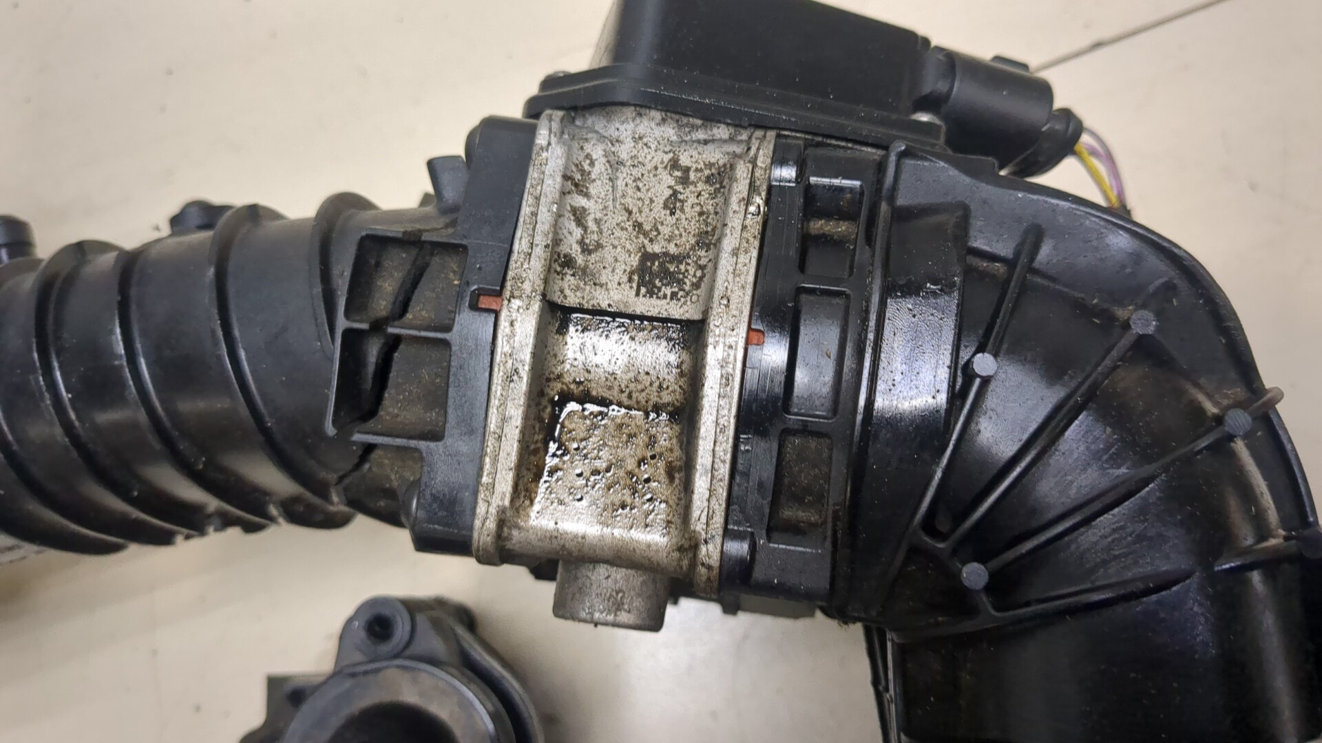 Коллектор впускной